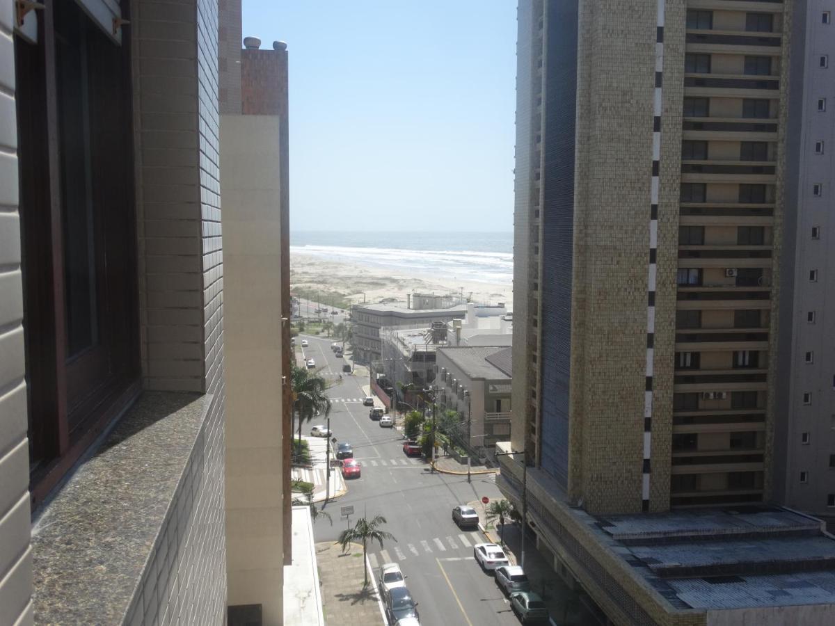 Appartamento Apartamento Na Praia De Torres Esterno foto