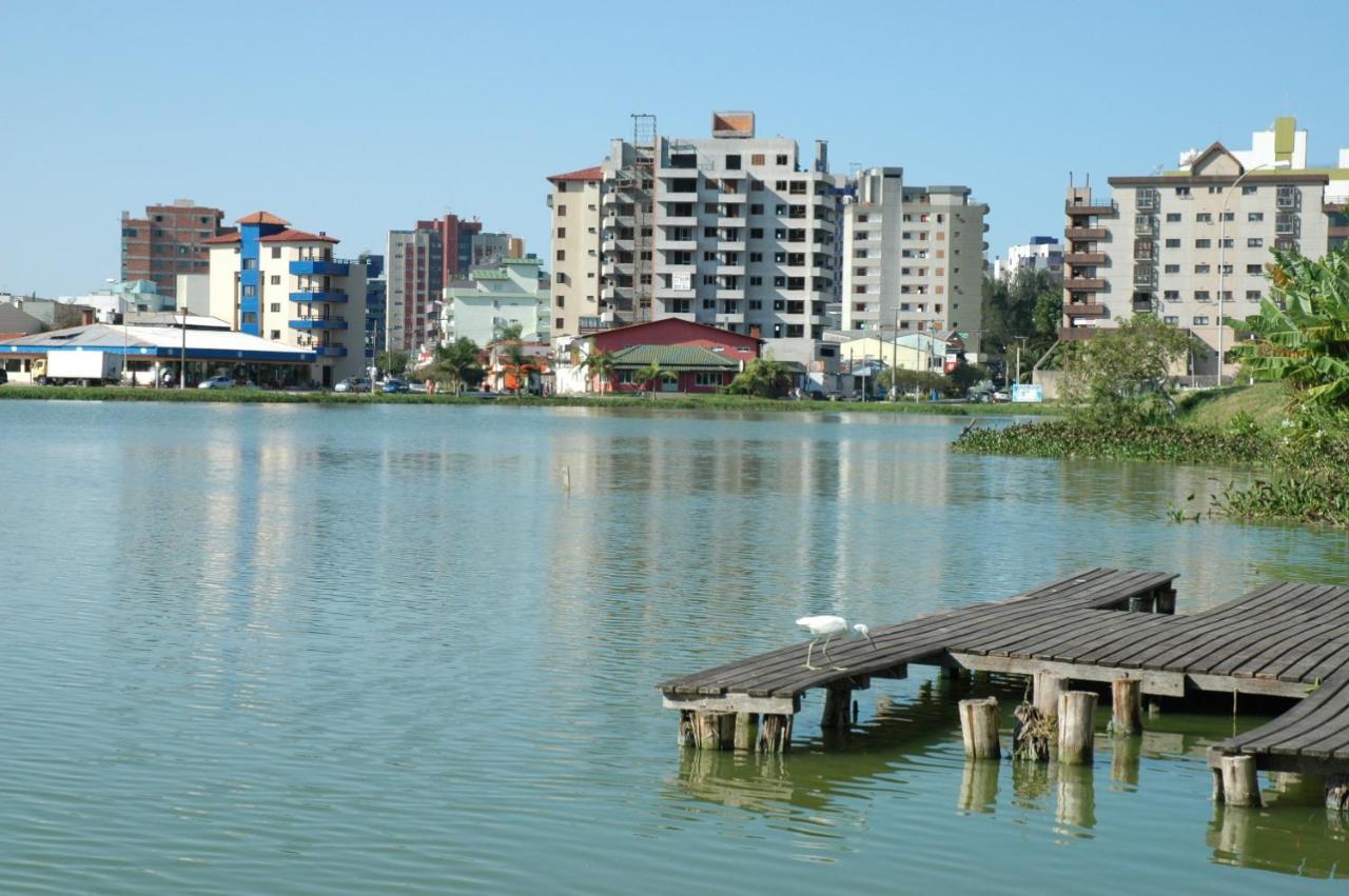 Appartamento Apartamento Na Praia De Torres Esterno foto